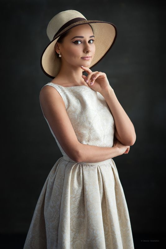 Audrey фото превью