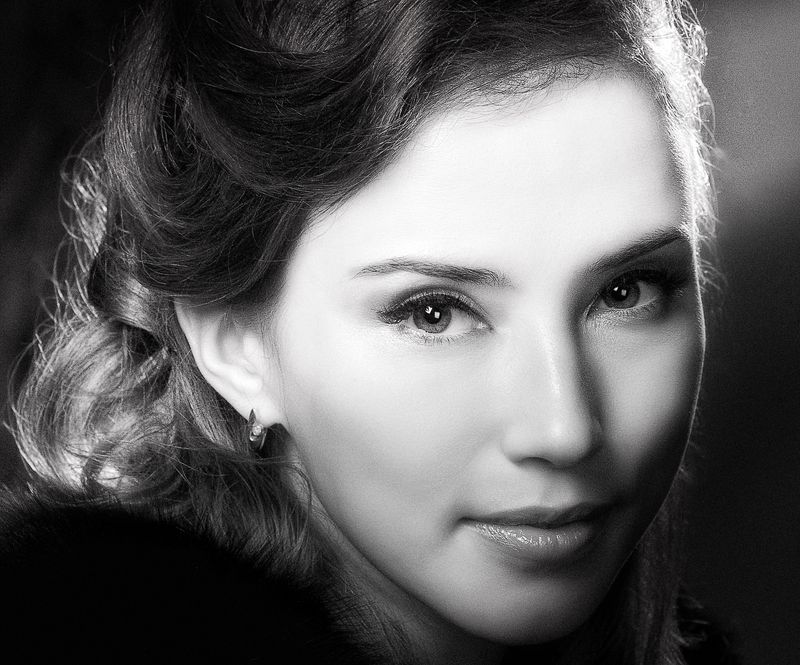 портрет ч/б взгляд *** фото превью