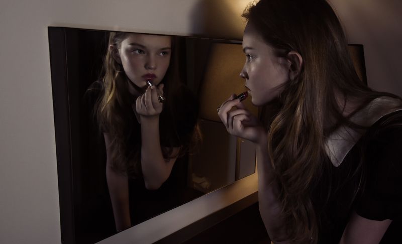 портрет Пока мамы нет дома фото превью