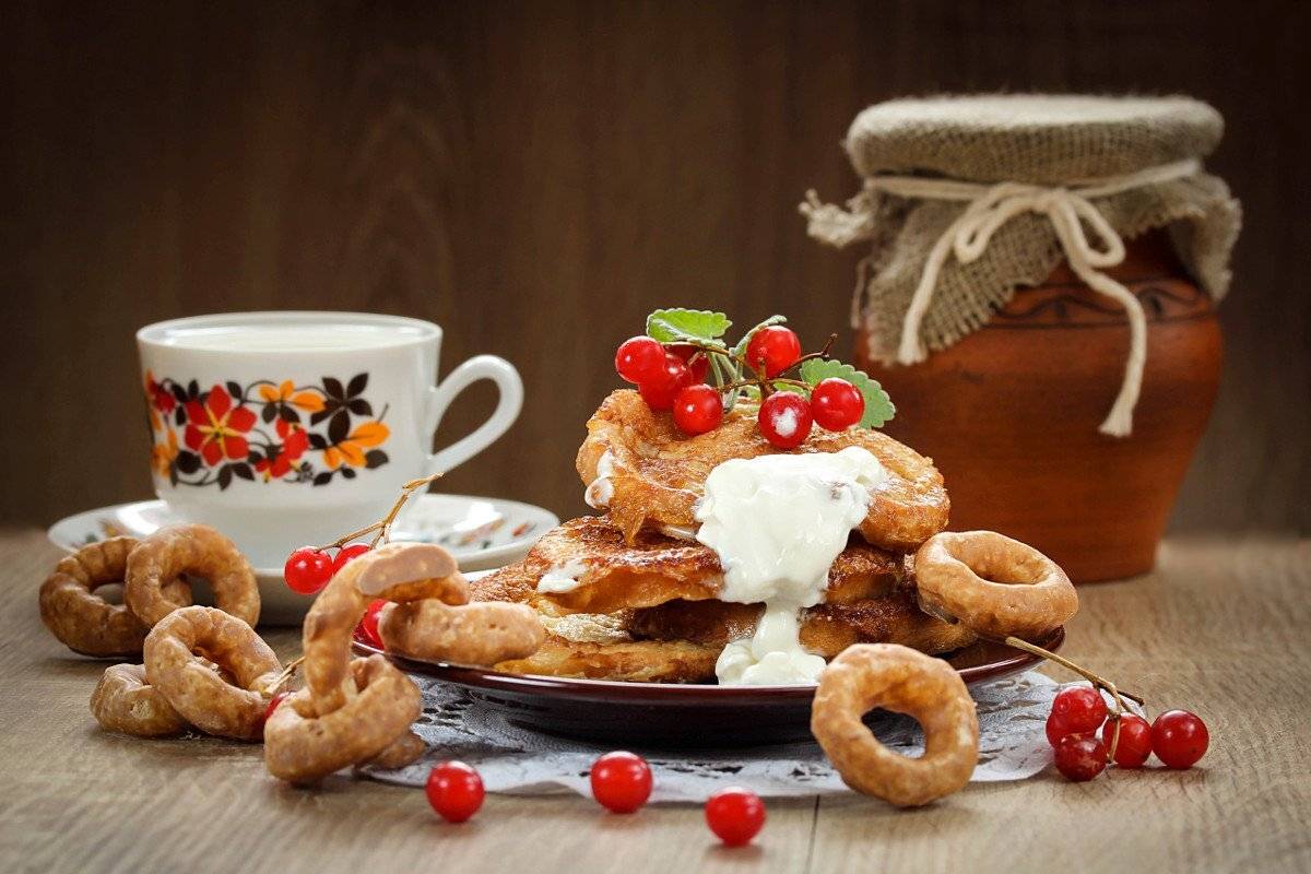 оладьи, молоко, крынка, посуда, калина, Шруб (Беляева) Татьяна