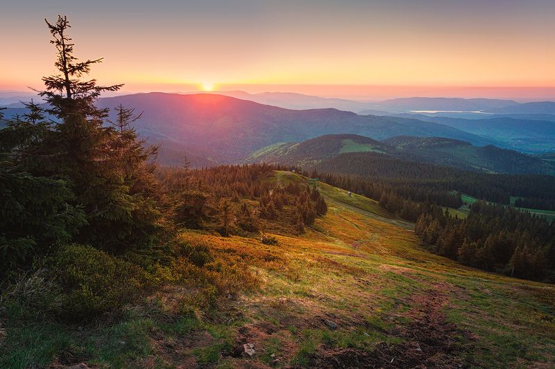sunset, sunrise, Pilsko, Beskids, Poland, mountains, mountain,  Sunset near Pilsko фото превью