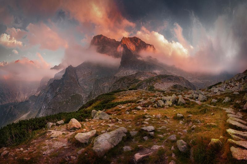 sunset, surise, clouds, mountains, expresive, Tatras, Poland,  Sunset over tatras фото превью