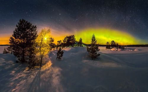 Северное сияние на Ладожском озере