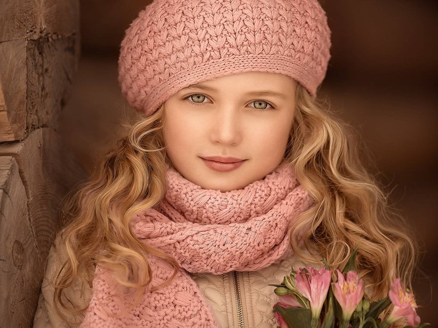 , Елена Михайлова