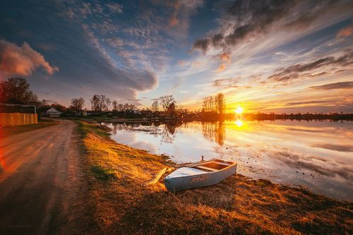 Весенний вечер на Волге