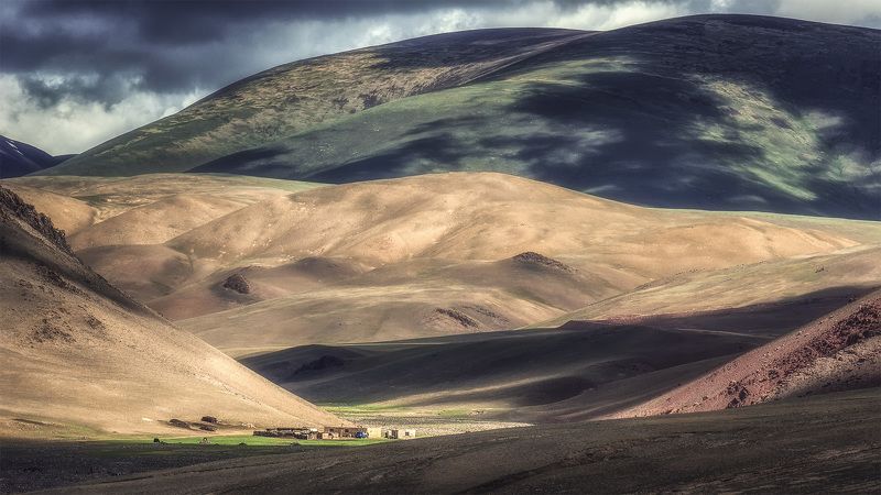 монголия Контрасты страны Монголия фото превью