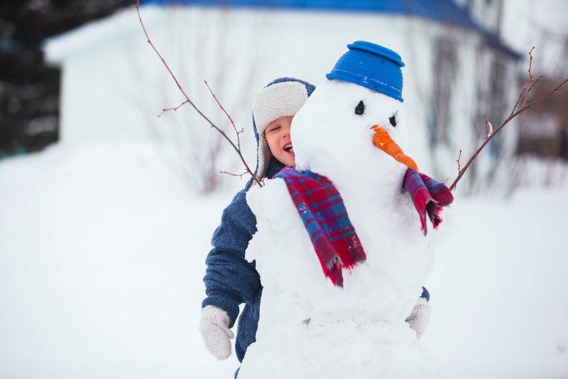 зима Кузя, снежная игра фото превью