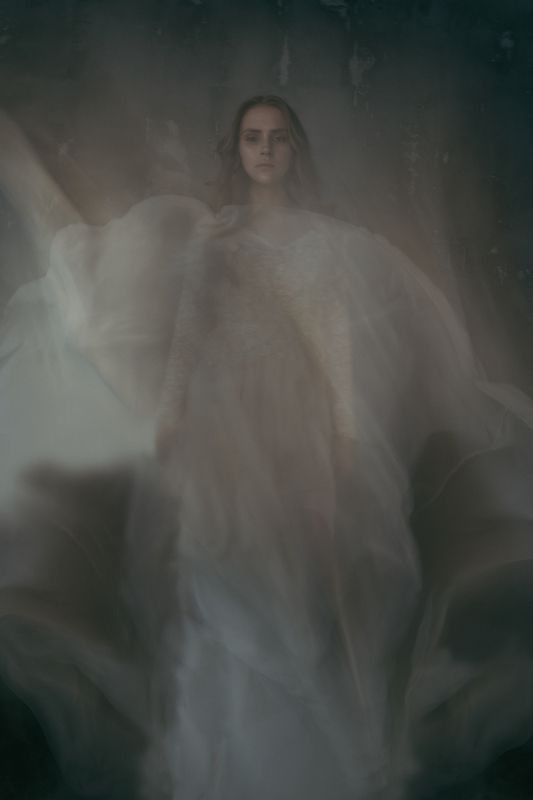 Portrait Ghost Girl Specter Specter фото превью