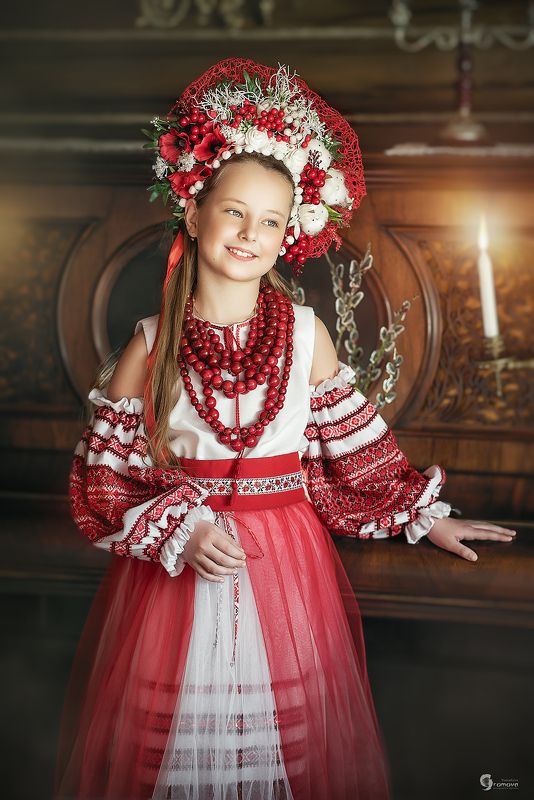 национальный костюм, этно, вышиванка, венок, вербное, воскресенье, пасха, праздник, детский портрет Яна фото превью