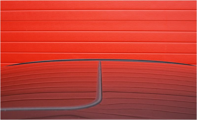 красный RED фото превью