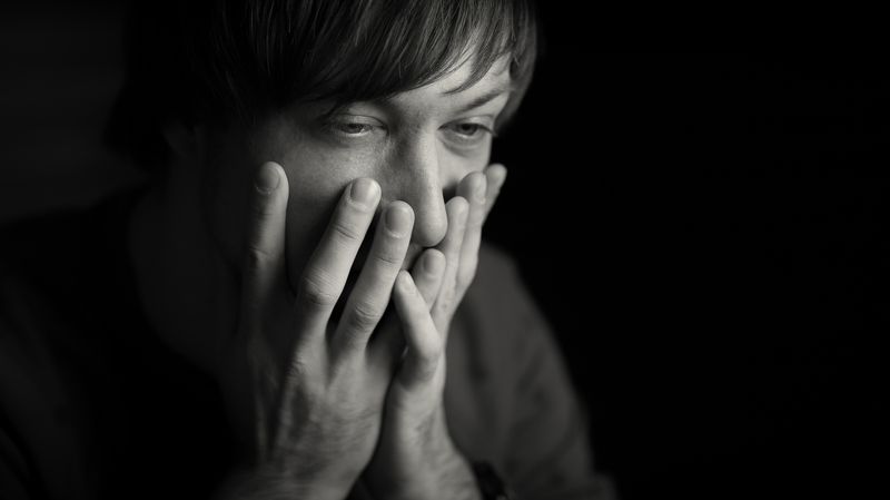 Тяжелые мысли фото превью