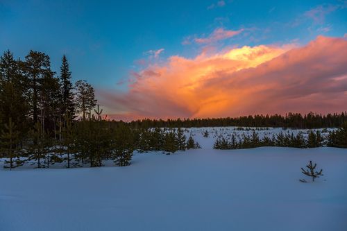 Апрельские закаты