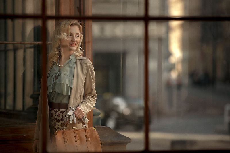 prague woman girl portrait Cinema in Prague фото превью