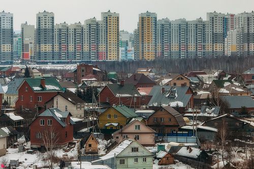 Город Е