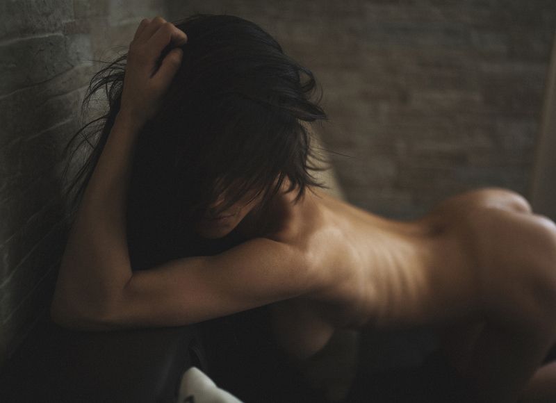 #sensual #woman #boudoir #inspiration #light #natural #body #nudes #popular  Sensual time  фото превью