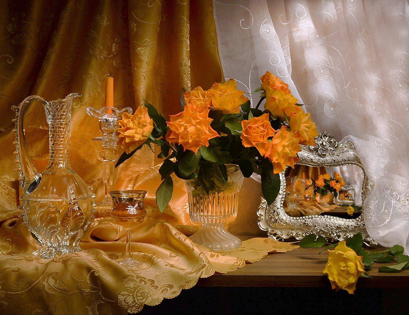 still life, натюрморт, подсвечник, праздник, розы, фарфор, цветы, фото натюрморт, зеркало, отражение, Колова Валентина