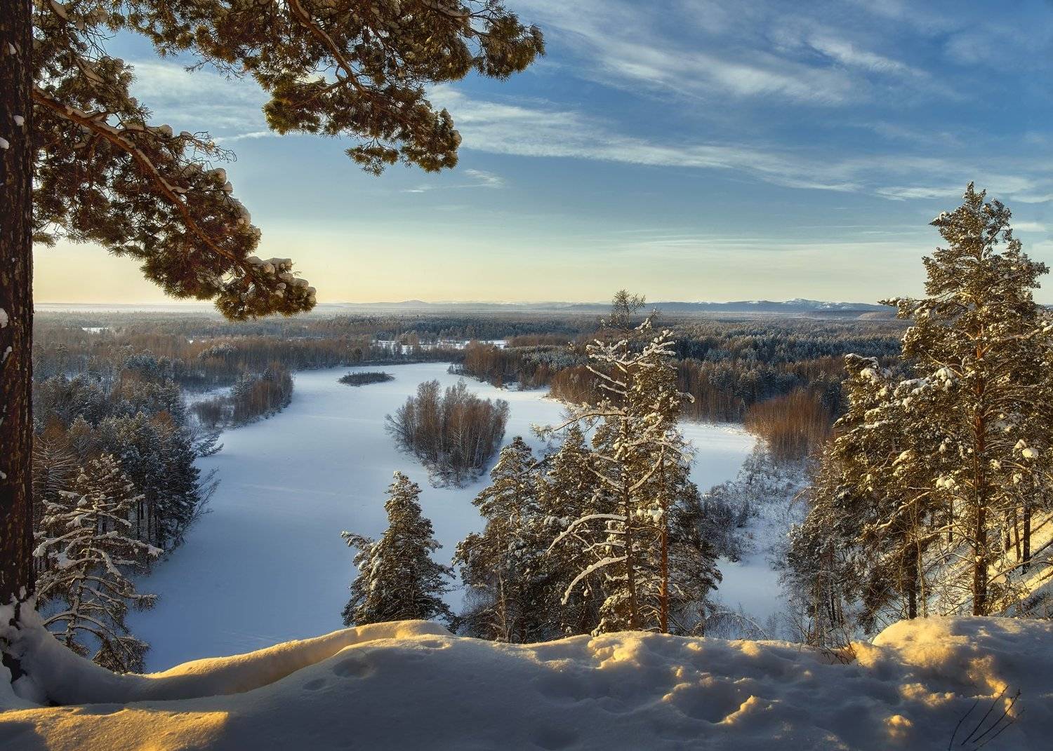 зулумайский  заповедник, река зима ,снег,сосны в снегу,утро,восточные саяны, Сергей