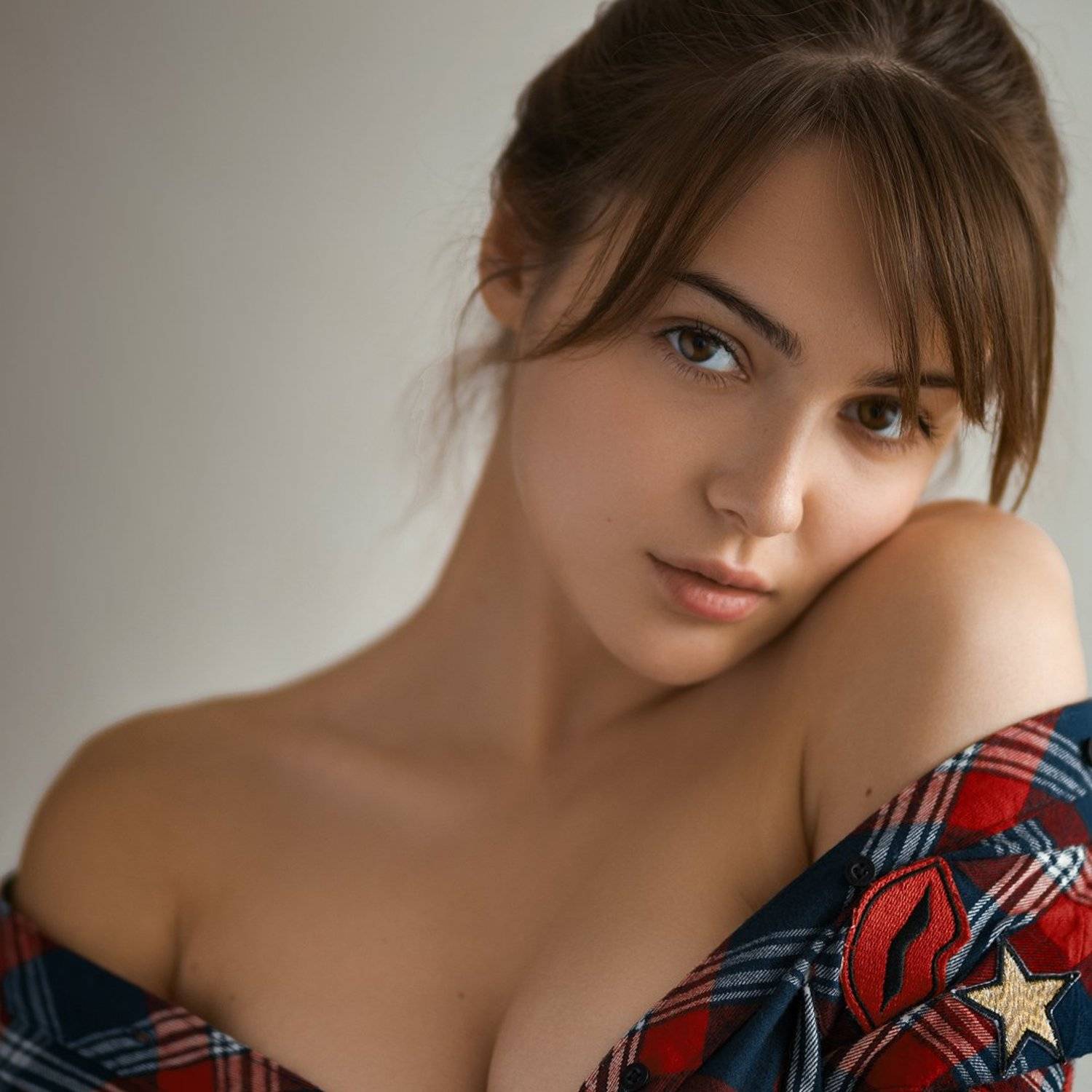 девушка, модель, красивая, молодая, естественный свет, sigma, прекрасная, взгляд, портрет, лицо, Евгений Сибиряев