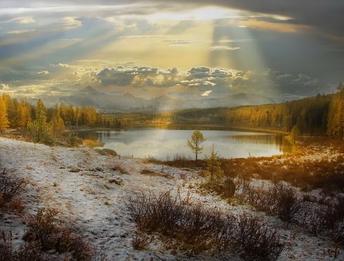 Игры света на озере Киделю!