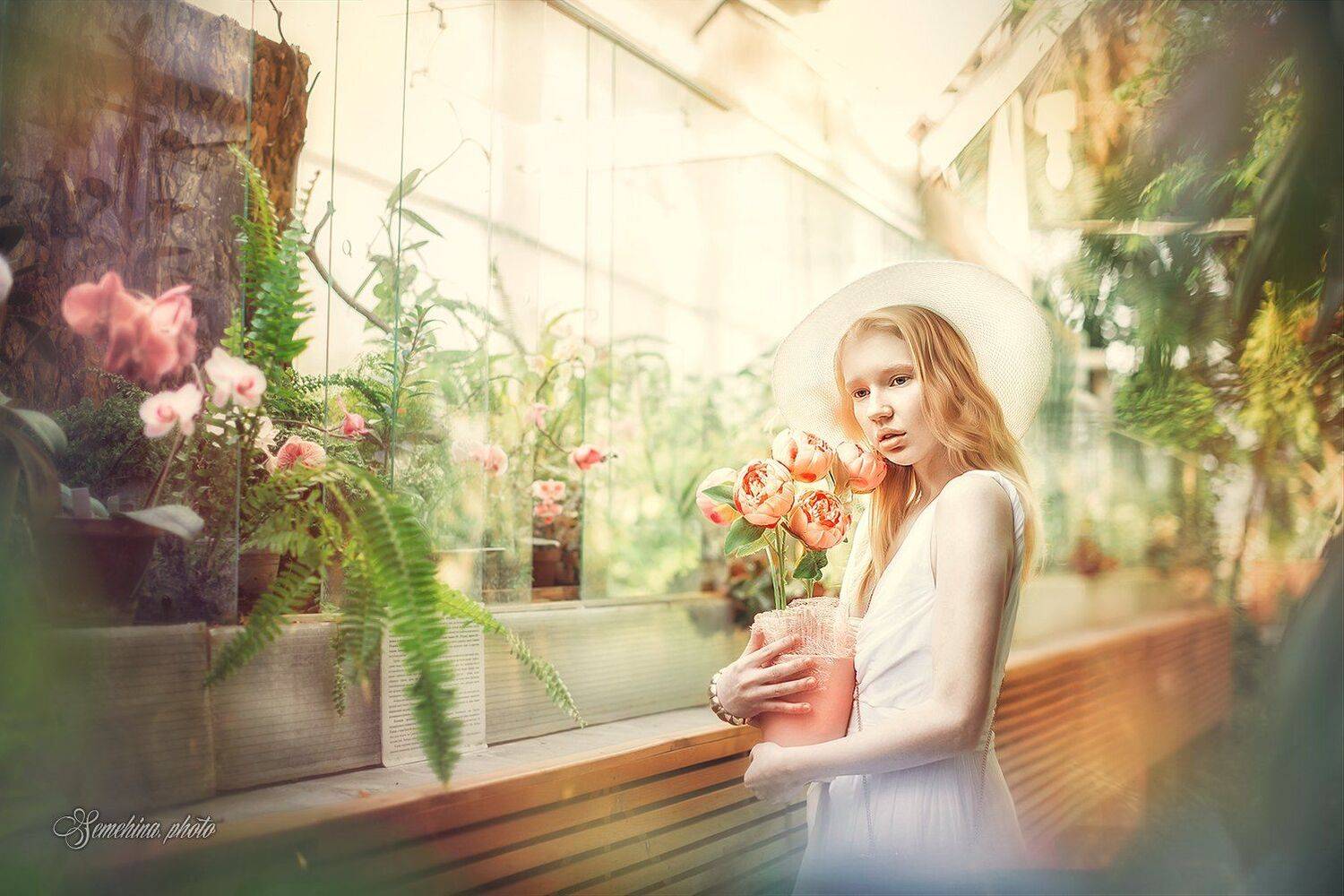 девушка, цветы, платье, шляпа, блондинка, оранжерея, винтаж, Марина Семёхина