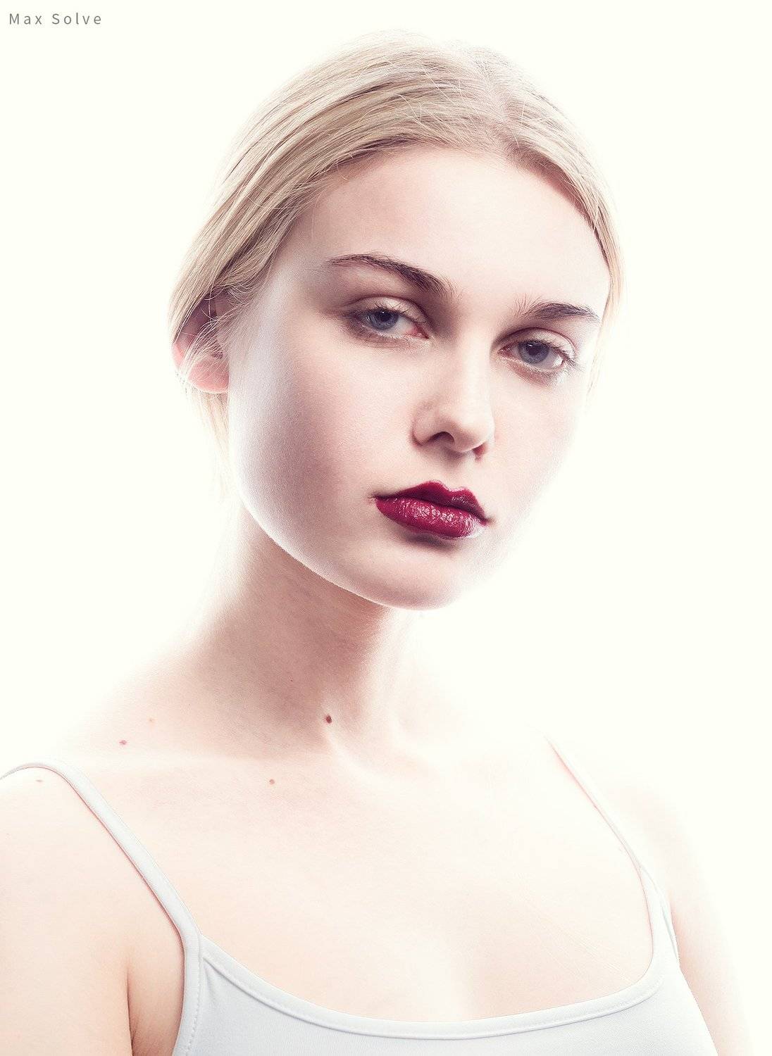 glamour, beauty, face, people, portrait, girls, models, studio, sexy, light, mood, white, sensual, fashion, Max Solve