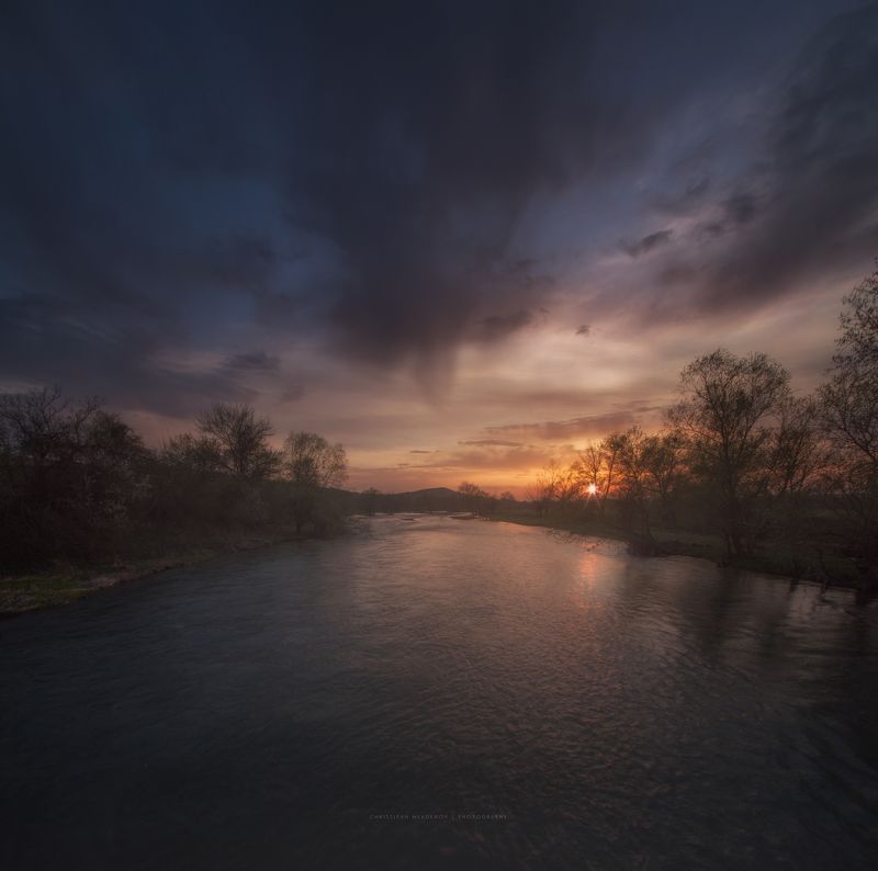 landscape, sunset, bulgaria, river, panorama, nature, long exposure, sun, evening, light, golden hour, warm, colorfull, dreamy, glow, sky, clouds Almus фото превью