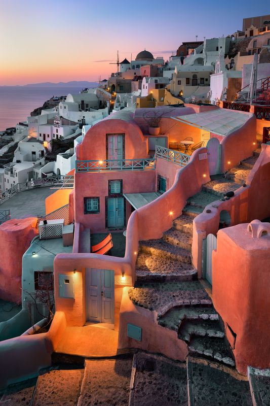 Oia Village in the Evening, Santorini, Greece фото превью
