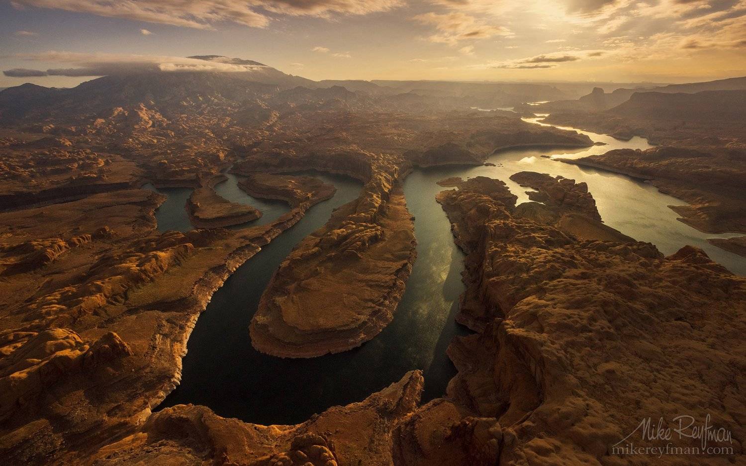 confluence of san juan & colorado rivers, glen canyon nra, lake powell, utah, arizona, usa, aerial, Майк Рейфман