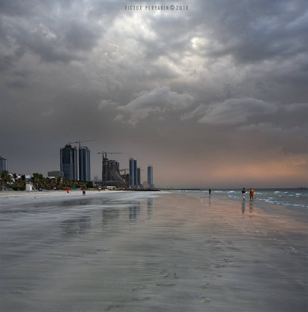 , Виктор Перякин