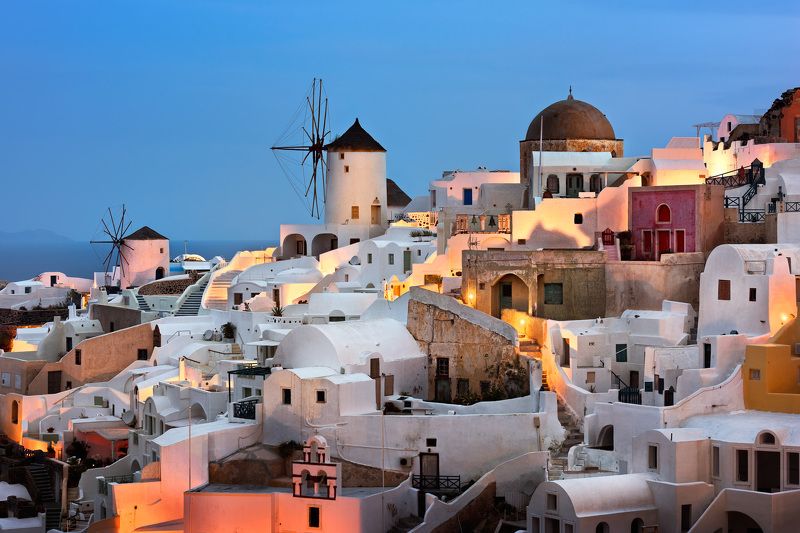 aegean, architecture, beautiful, blue, building, caldera, church, city, cityscape, cyclades, dawn, dome, europe, famous, greece, greek, hellas, holiday, hotel, house, iconic, illuminated, island, landmark, landscape, lights, mediterranean, mill, morning,  Windmills of Oia Village at Dawn, Santorini, Greece фото превью
