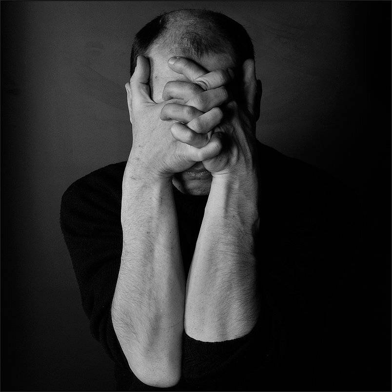 автопортрет, чб, квадрат, Kirill Shapovalov