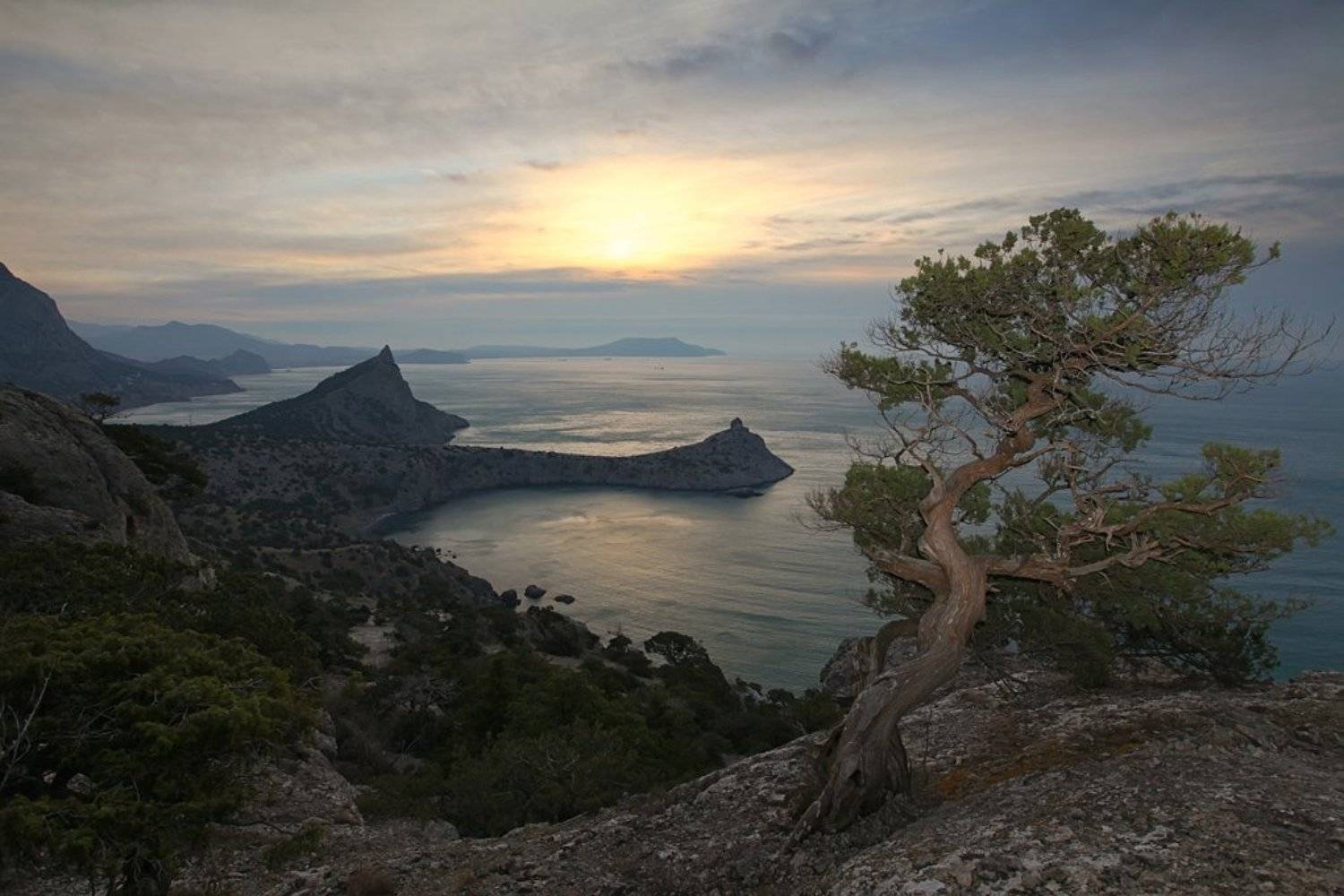 крым, море, мыс, вода, камни, берег, волны, скалы, небо, облака, пейзаж, природа, украина, утро, горизонт,, Сергей Шульга