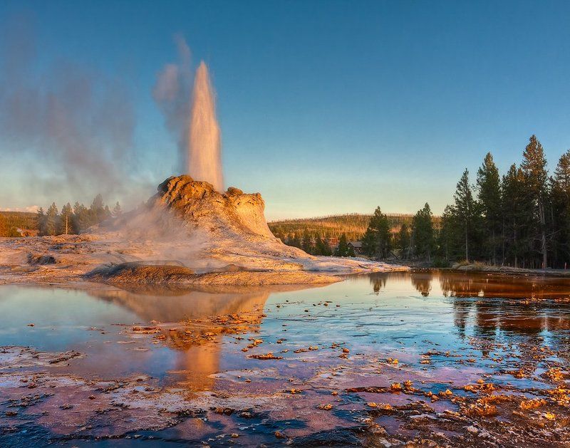 гейзер, фонтан, вода, пар, струя, пейзаж, йеллоустоун Горячее дыхание планеты фото превью