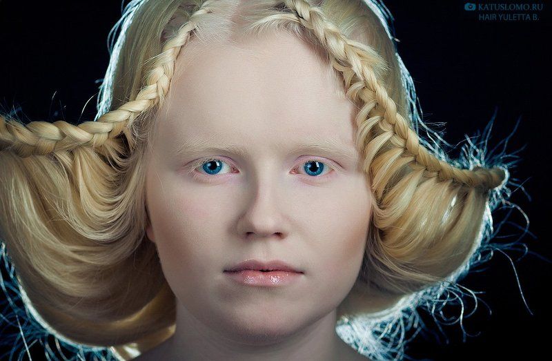 портрет Виктории фото превью