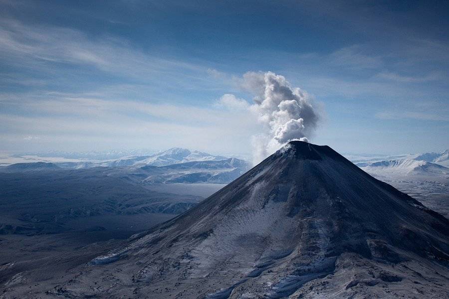 камчатка, вулкан, карымский, пепел, вертолет, облако, вырос, , озеро, Денис Будьков