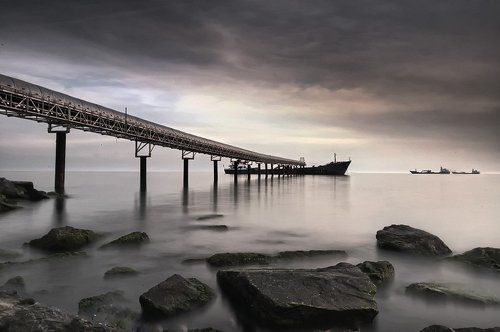the gate of the sea