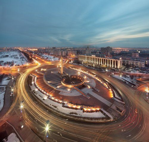 Вечерний Петербург. Площадь Победы