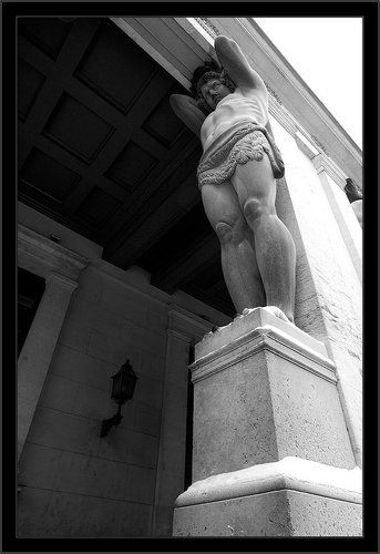 Черно-белый питерский этюд