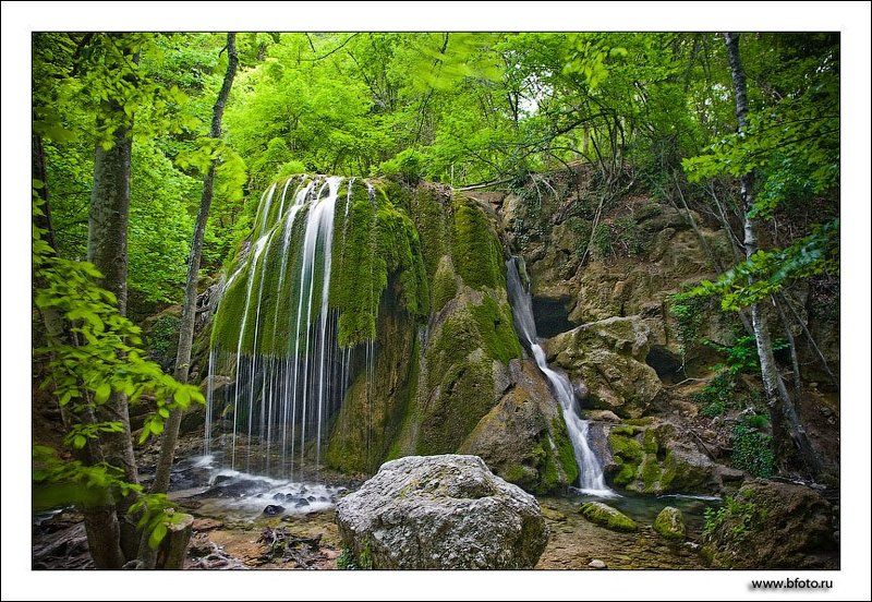 пейзаж, лето, крым, ялта, лес, водопад Водопад Серебряные струи фото превью