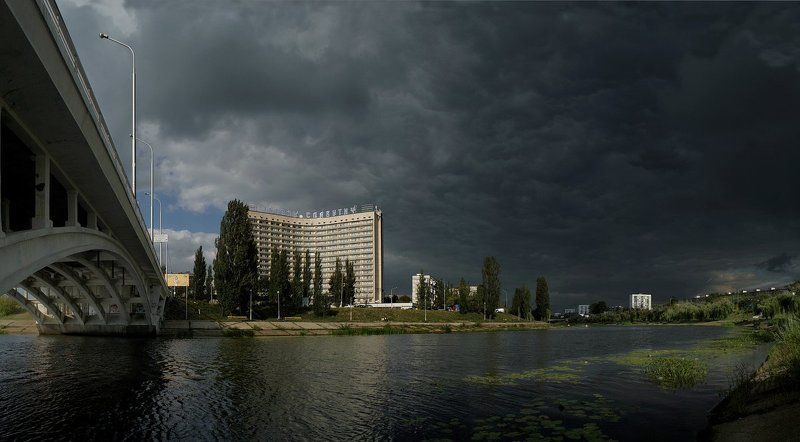 киев, русановка, июнь, гроза Гроза собирается фото превью