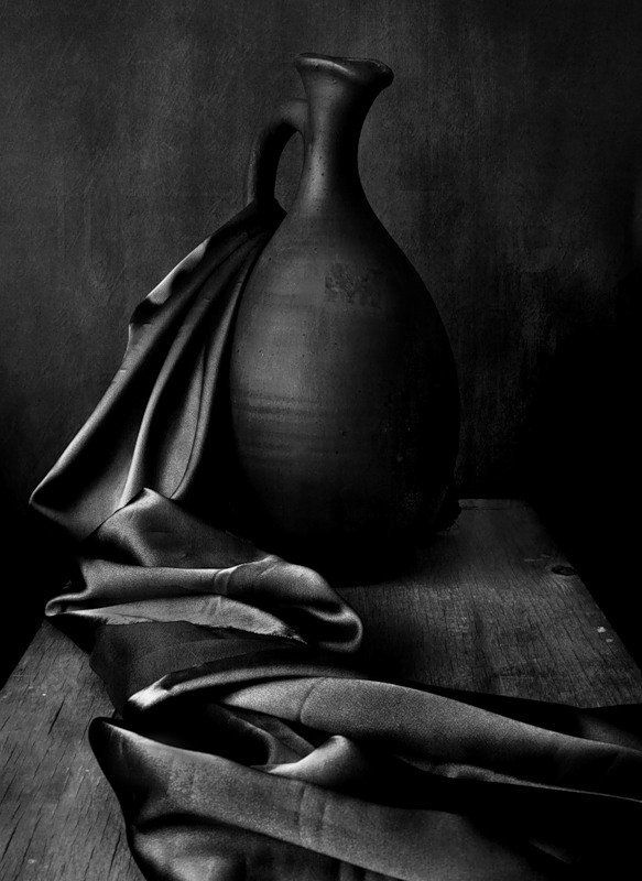 Кувшин и шёлк.. фото превью