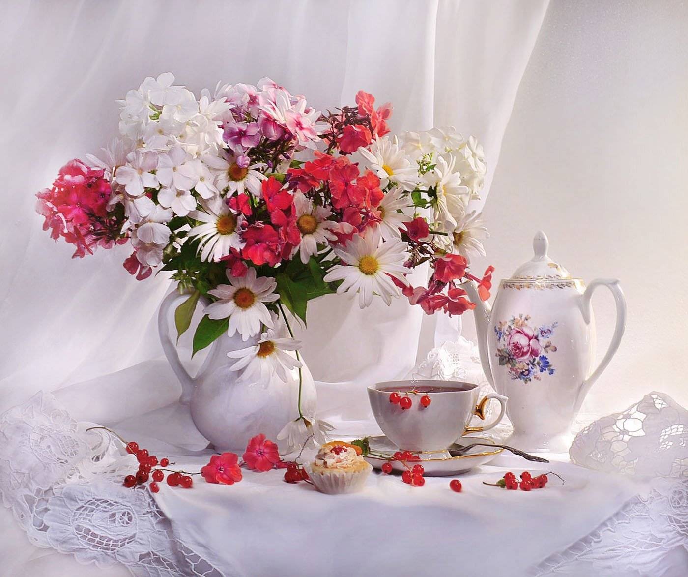 still life, натюрморт, апрель, весна, день рождения, натюрморт, поздравление, фото натюрморт, цветы, Колова Валентина