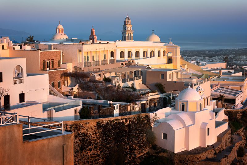 aegean, architecture, baptist, blue, building, capital, cathedral, catholic, church, city, cityscape, cyclades, dome, europe, evening, fira, greece, greek, history, home, hotel, house, island, john, landmark, landscape, mediterranean, religion, resort, ro Catholic Cathedral Church of Saint John The Baptist in the Evening, Fira, Santorini фото превью
