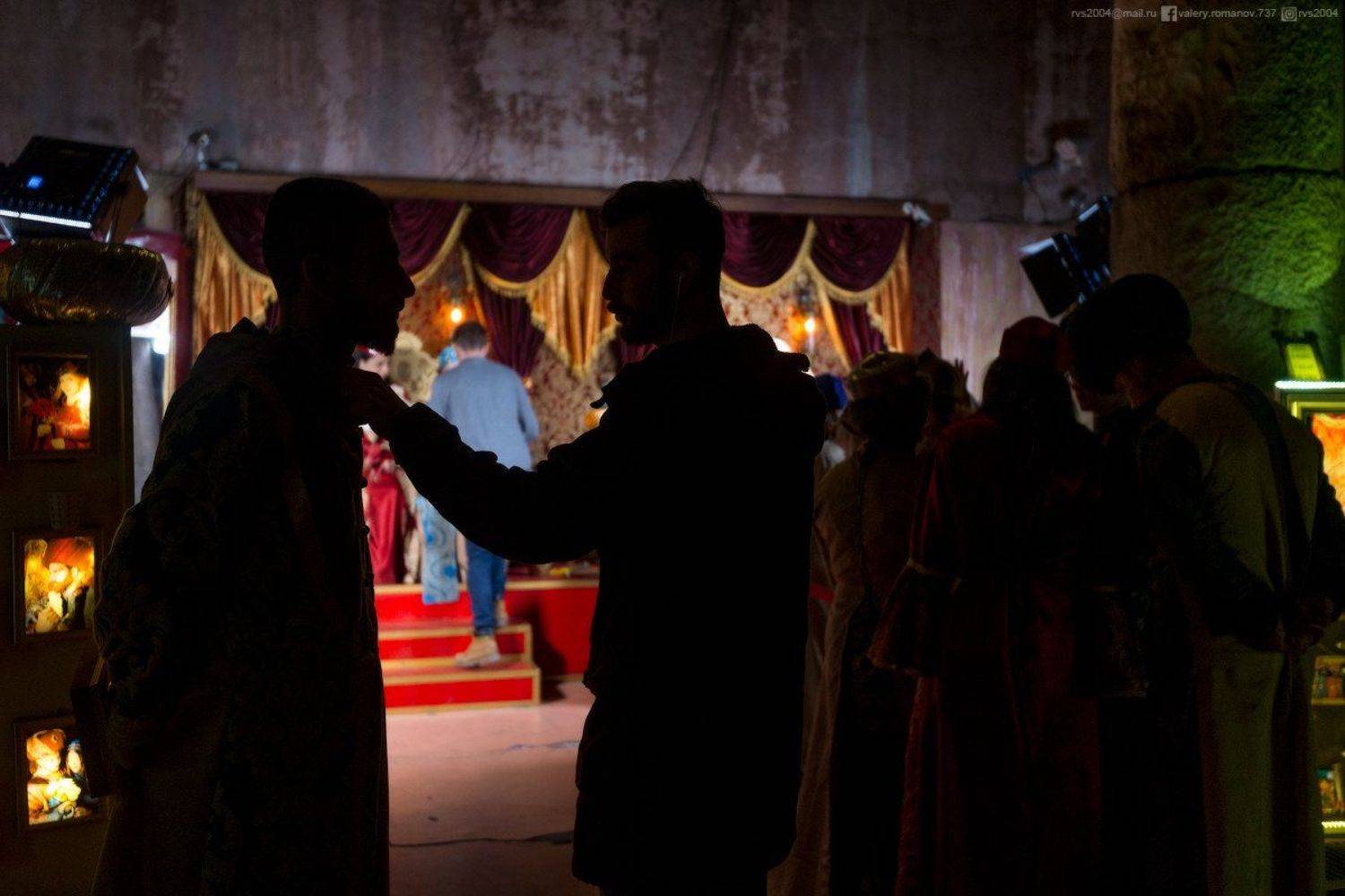 ночь, люди, религия, культура, свеча, духовность, празднование, моление, рождество, свет, церковь, монах, христианство, украшение, женщина, огонь, мужчина, церемония, турция, базилика, цистерна, стамбул, Валерий Романов