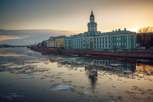 Лёд пошёл...