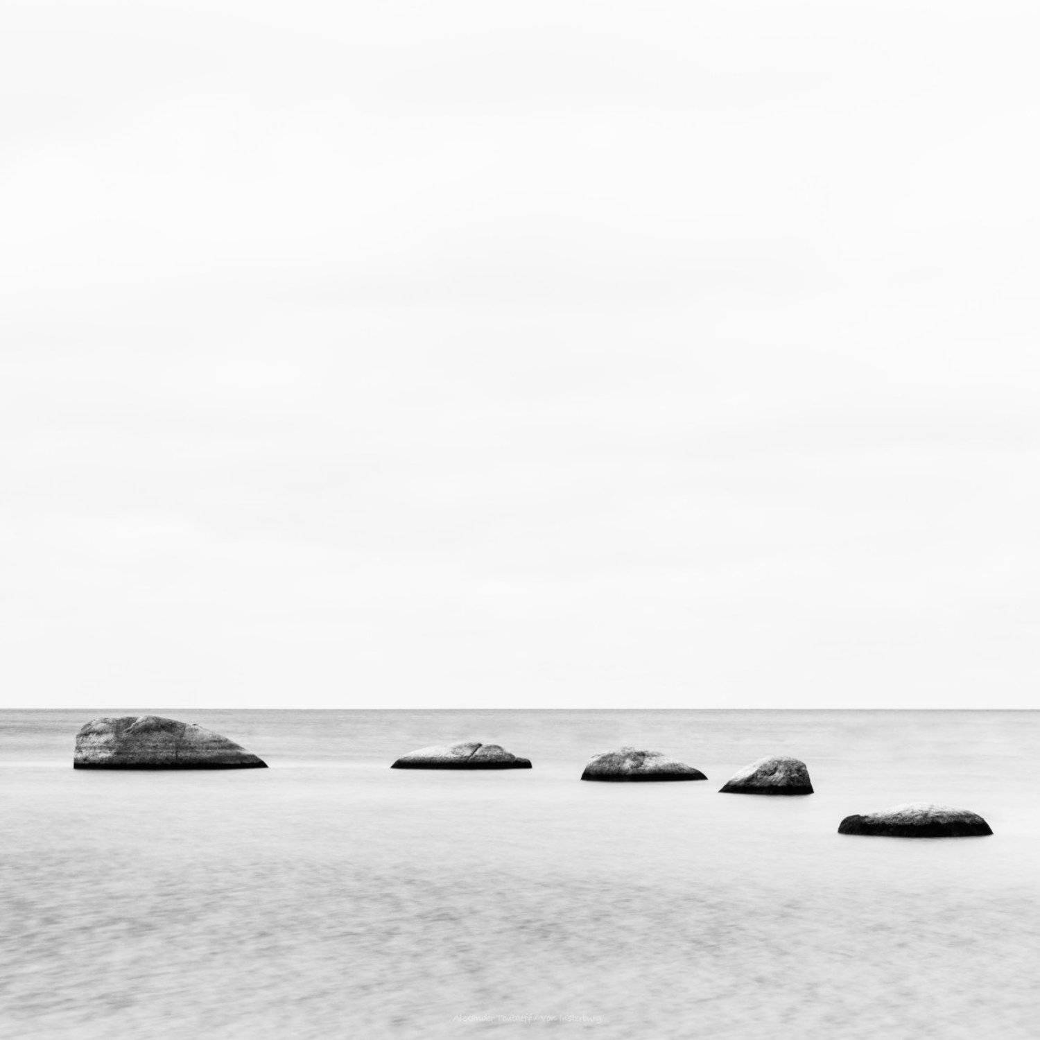море, пейзаж, ч/б, монохром, минимализм, камни, seascape, sea, minimalism, monochrome, blackandwhite,, АлександрТутаев