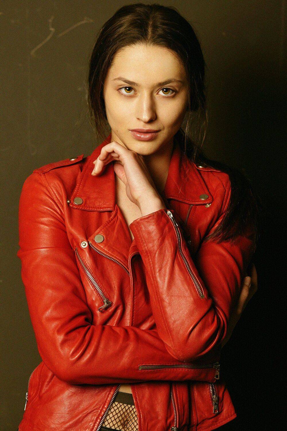 portrait , colour , light , model , asen andreev , studio , pose , asen