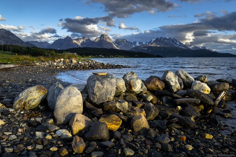 Тромсе, Норвегия, пляж, море, серер, острова, скалы, панорама Svensby фото превью