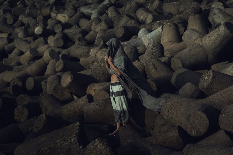 .among the stones. фото превью