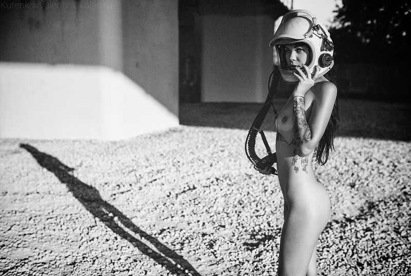 black-white black-white фото превью